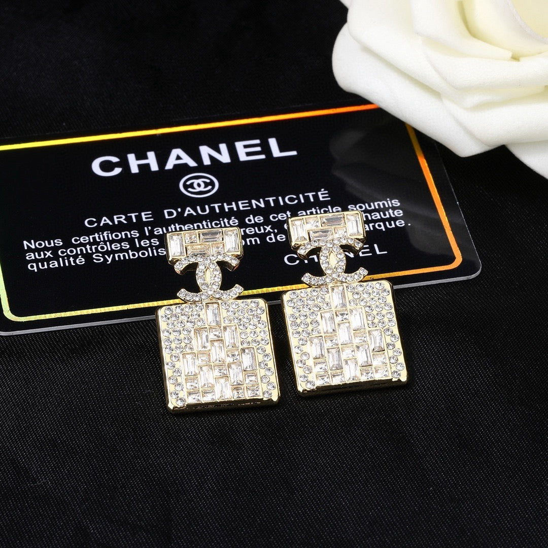 High-Quality Stud Earrings-147