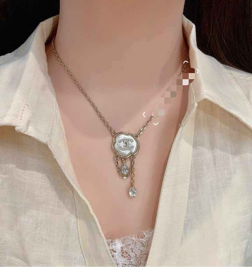High-Quality Necklaces-107