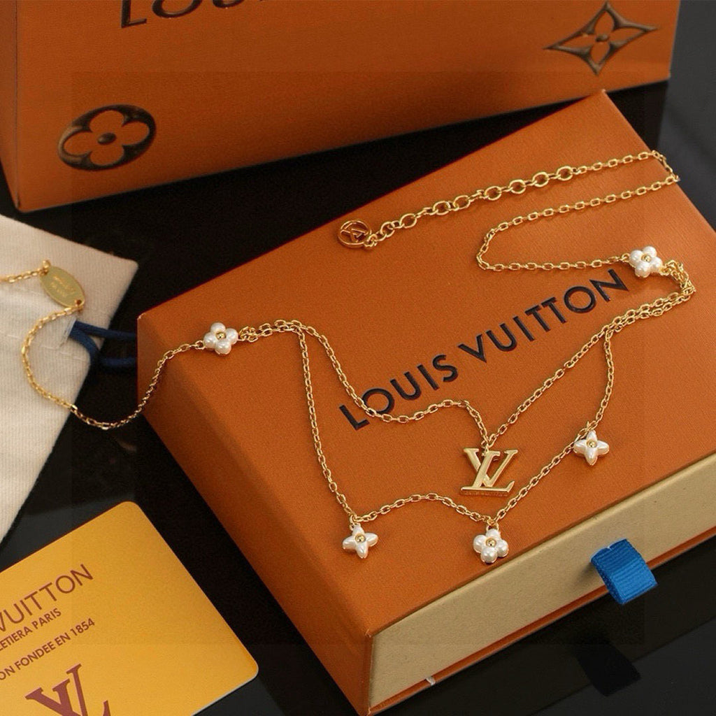 High-Quality, Classic, and Versatile Necklace