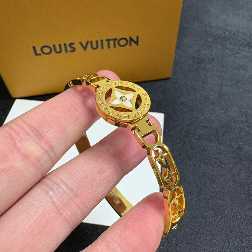 High-Quality Bracelets-20