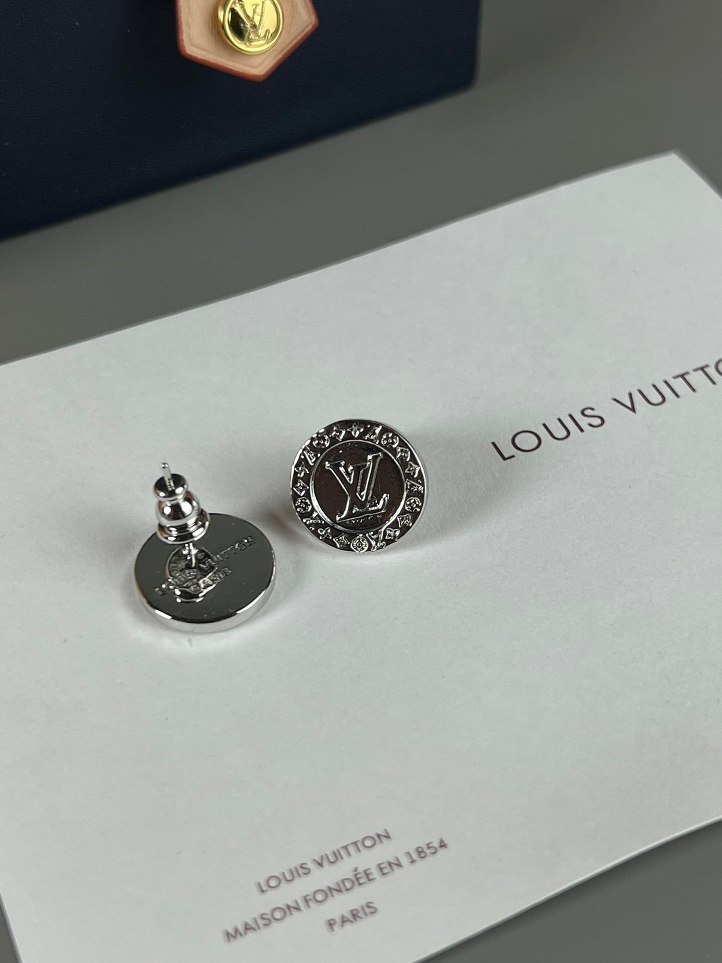 High-Quality Stud Earrings-14