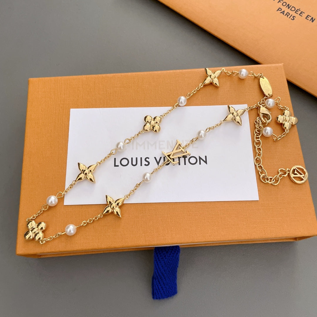 High-Quality Necklaces-9