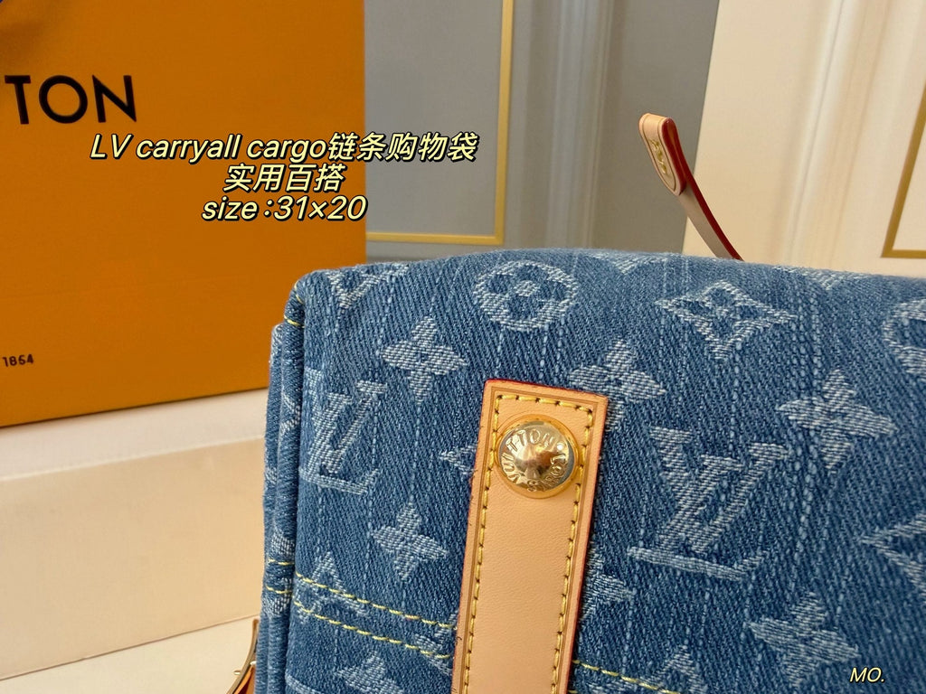 High-End Women's Fashion Handbags-8