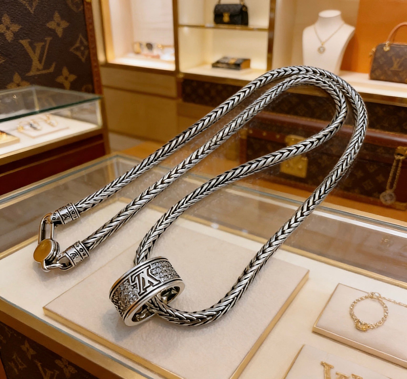 Trendy & Stylish Matching Couple Necklaces