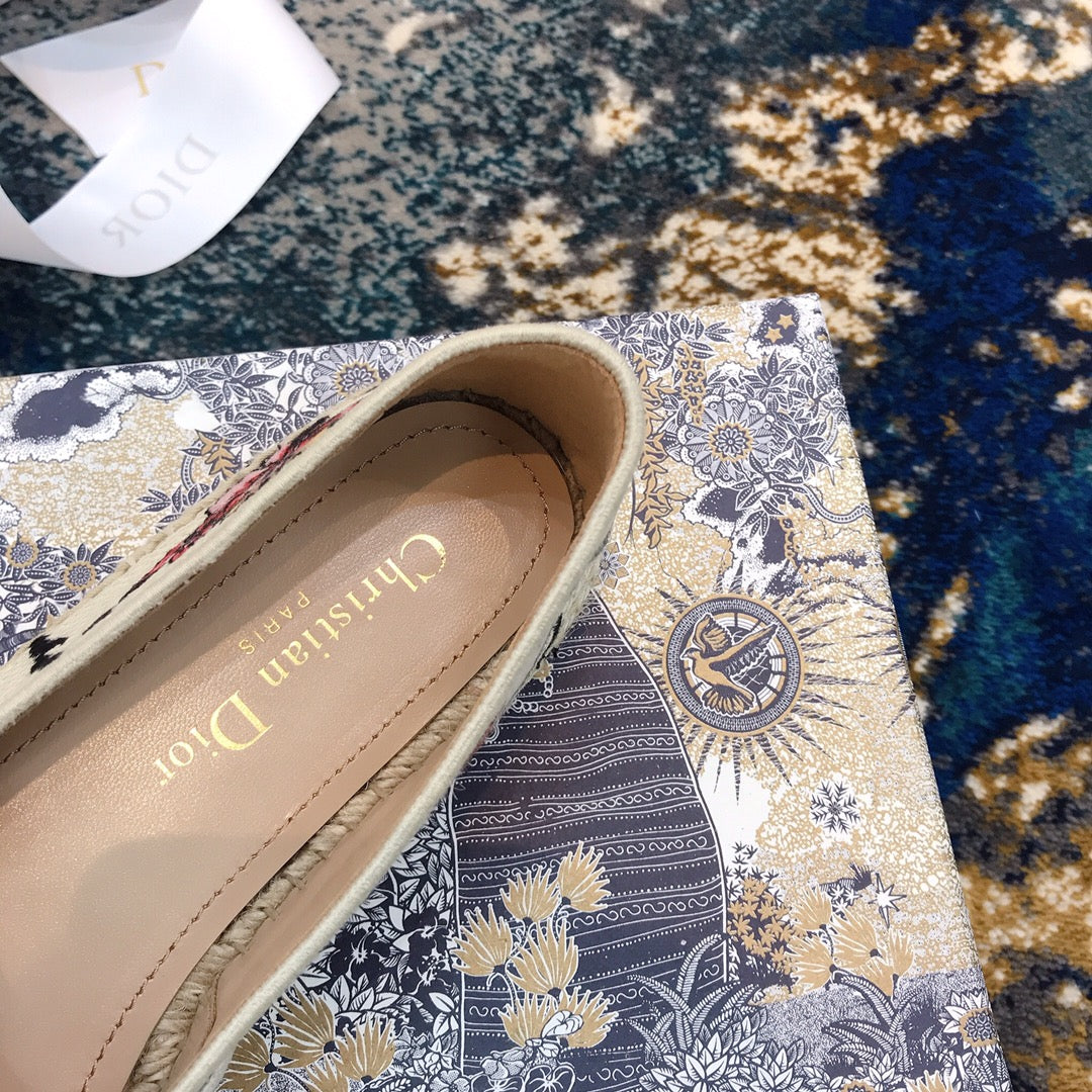 CD Slip Ons - Rosy