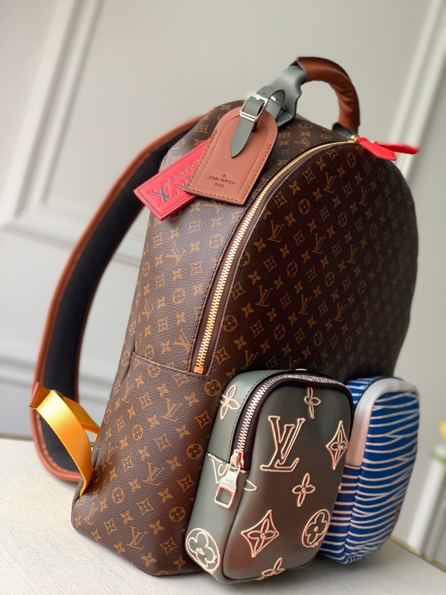 L V Multi Backpack [ 32 x 41 x 15cm ]