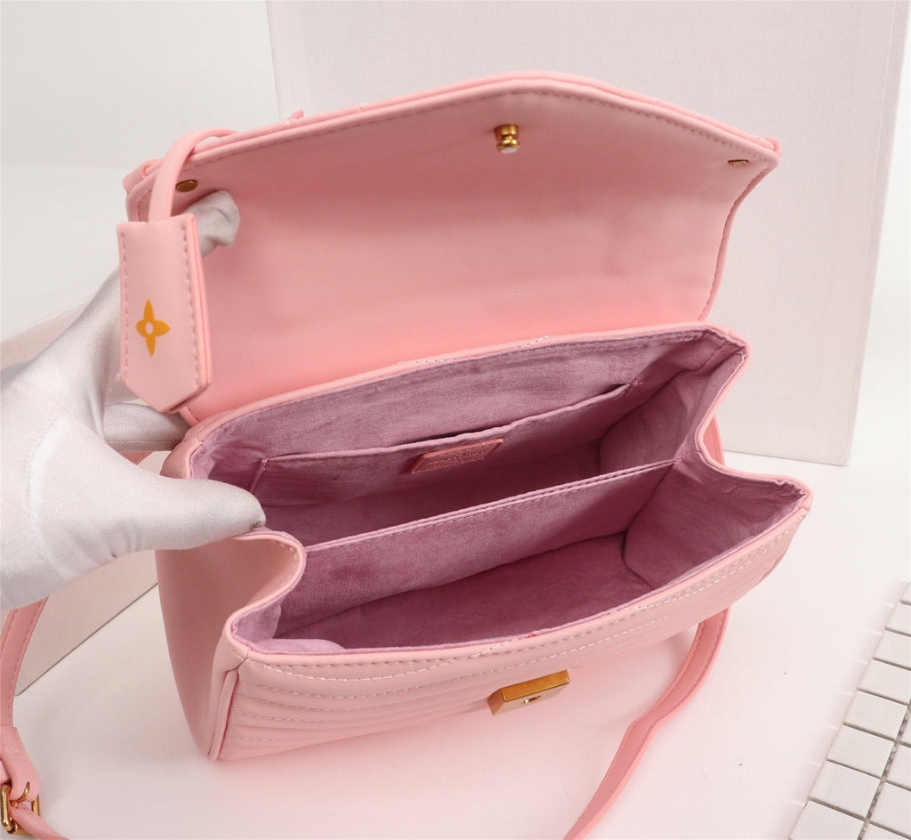cute pink color handbag
