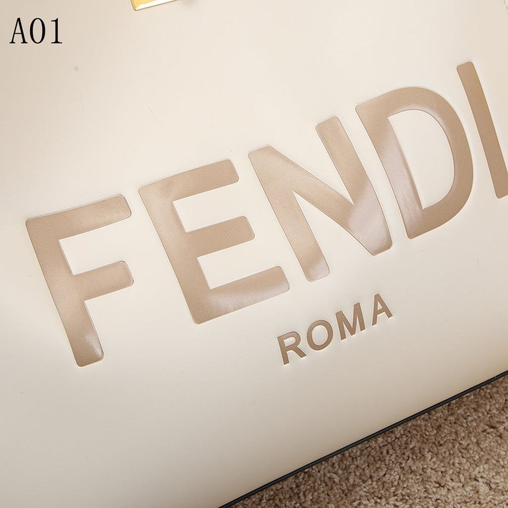 F e n d i white peekaboo 42cm