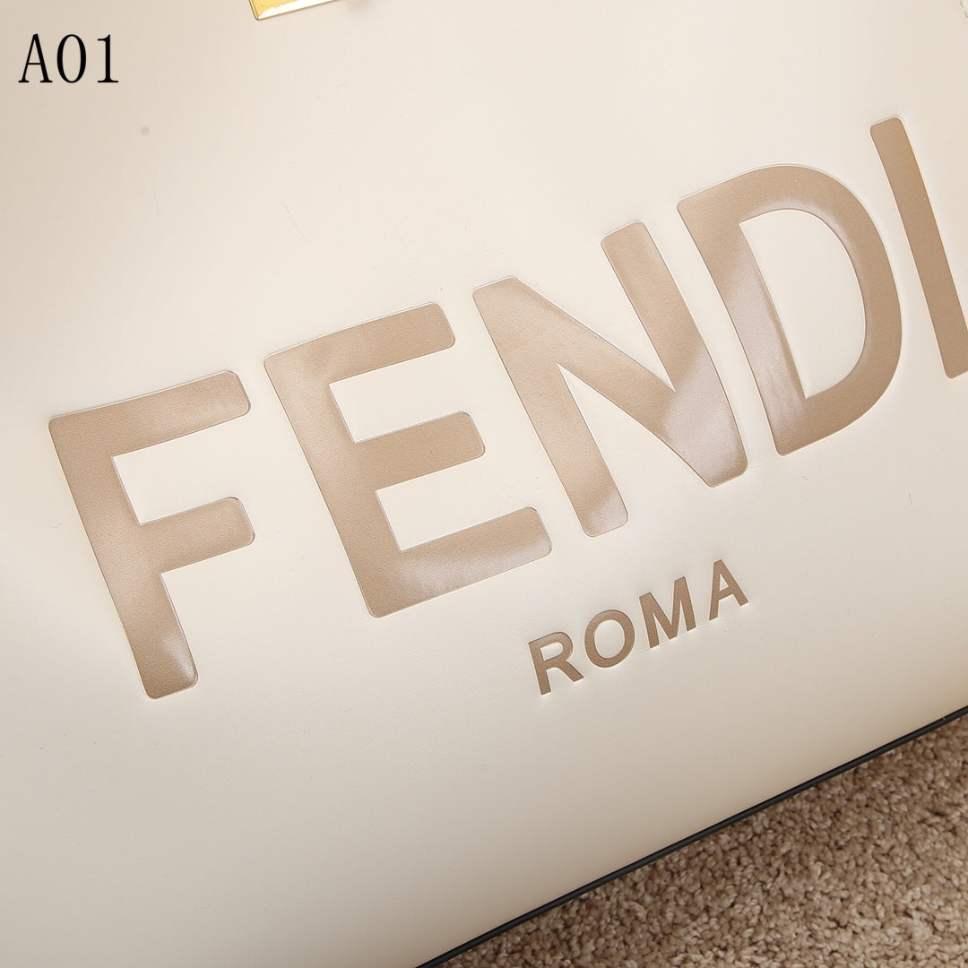 F e n d i white peekaboo 42cm