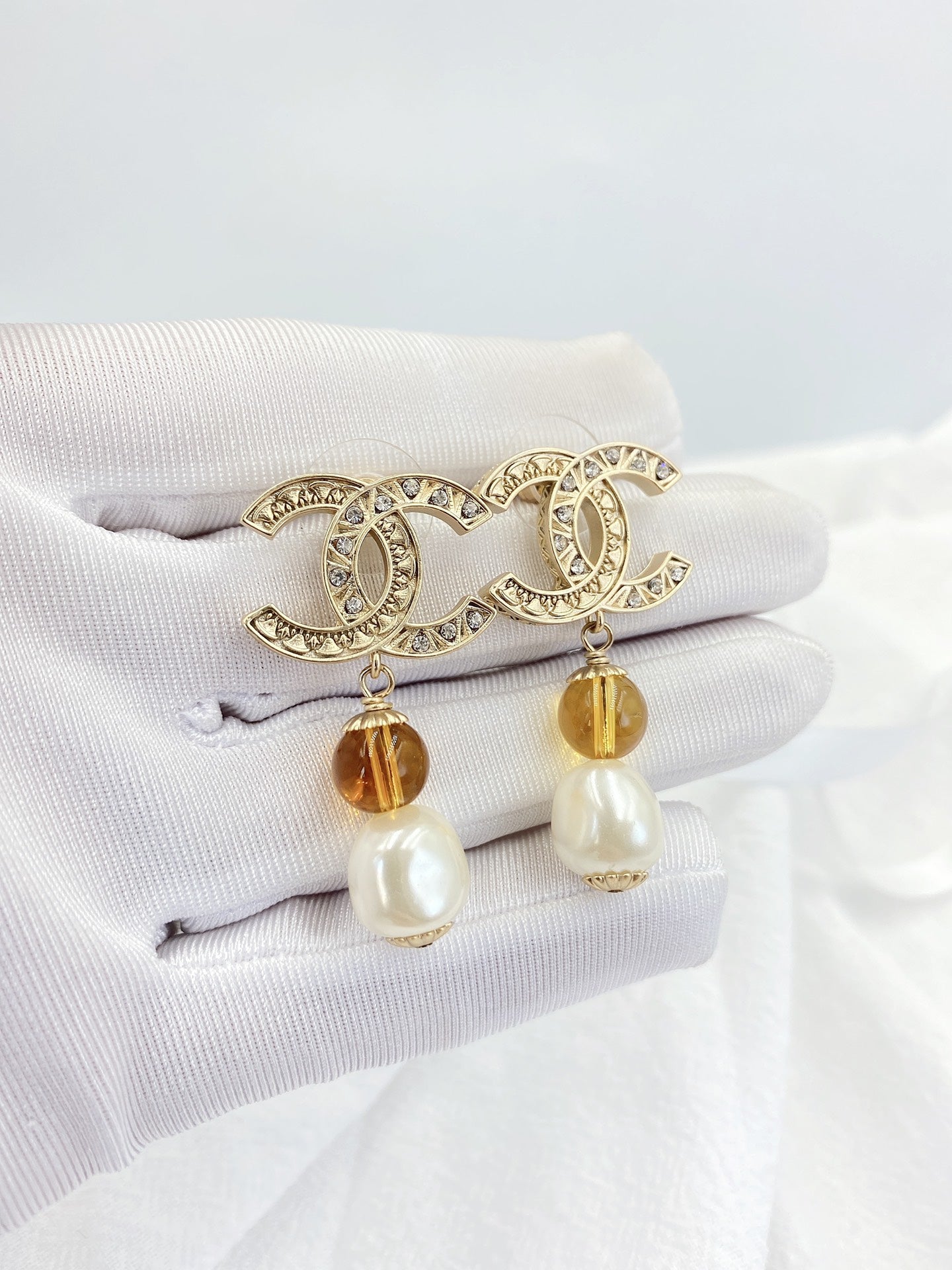 C h  earrings