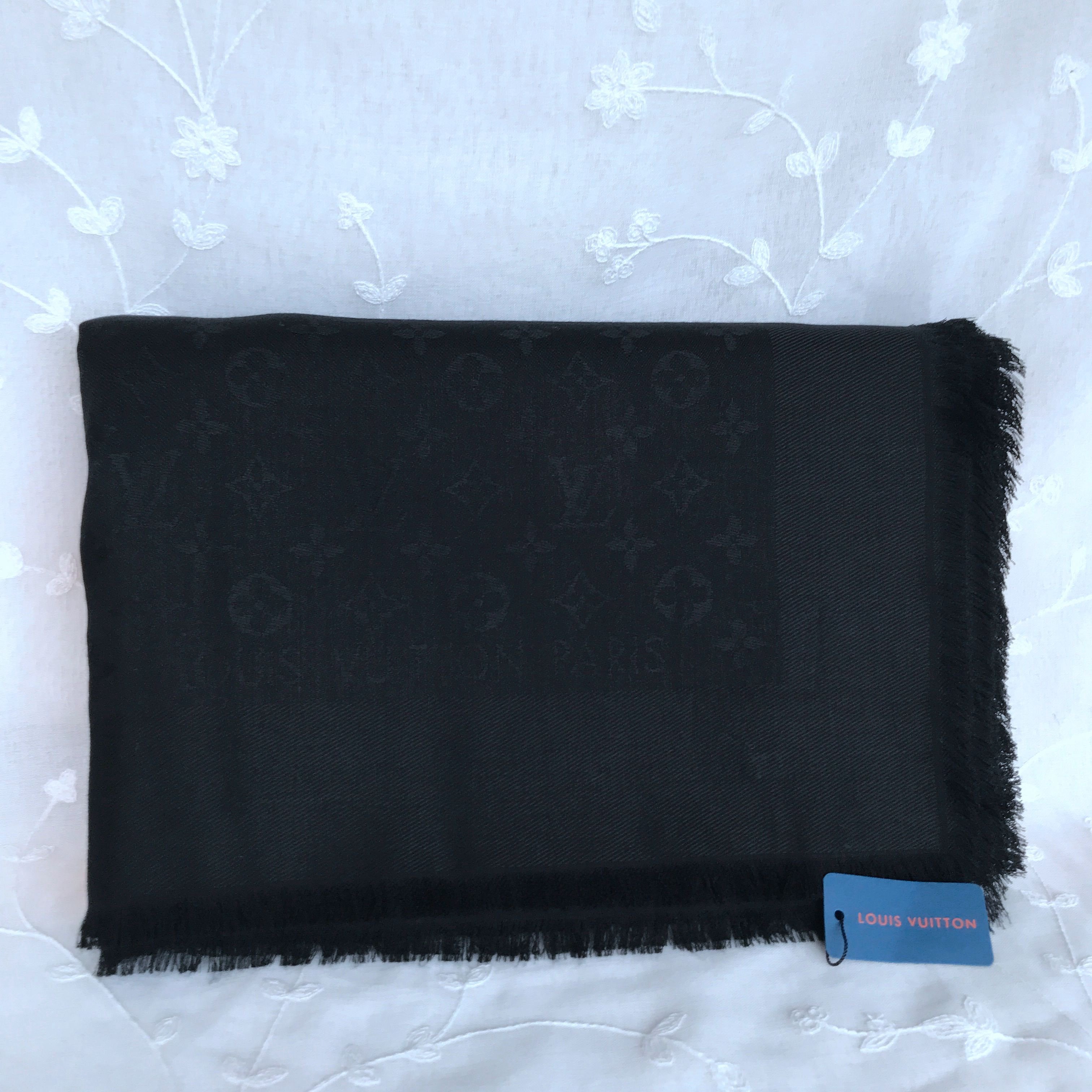 black scarf
