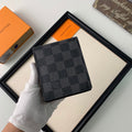 Window wallet Size:11.5*9CM