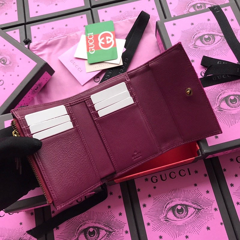 G u c c i wallet