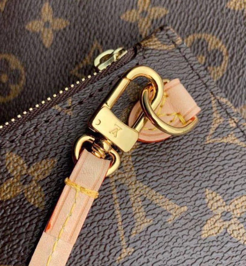 Neverfull-brown inside handbag