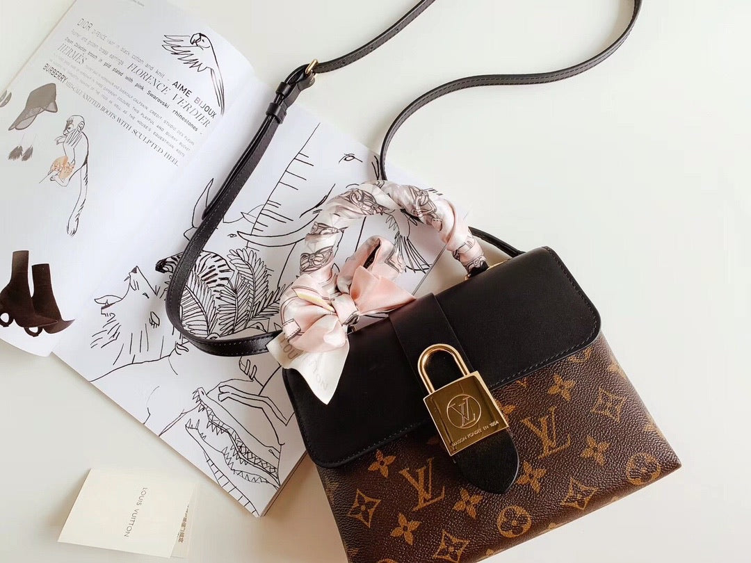L handbag