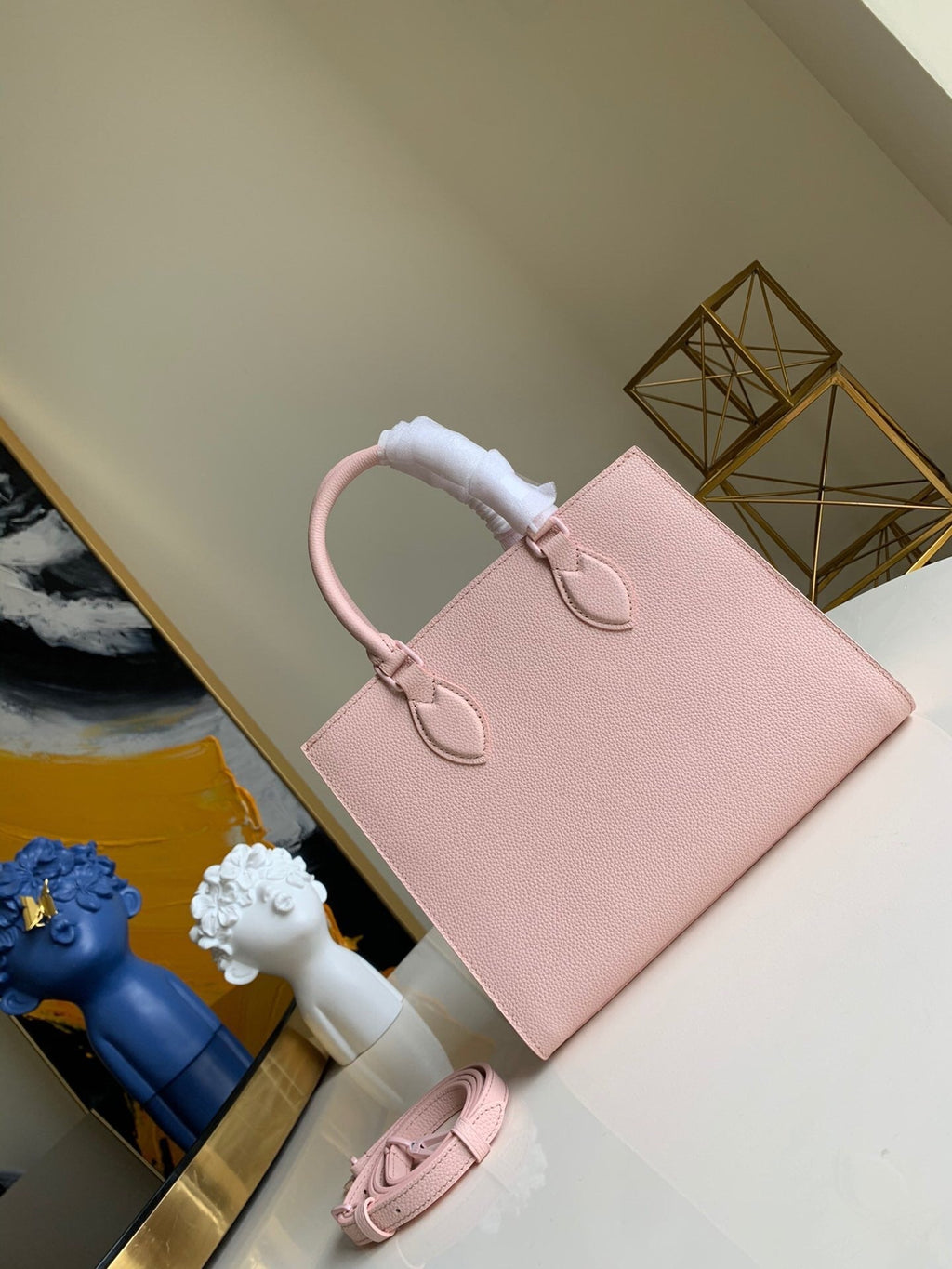 new pink handbag