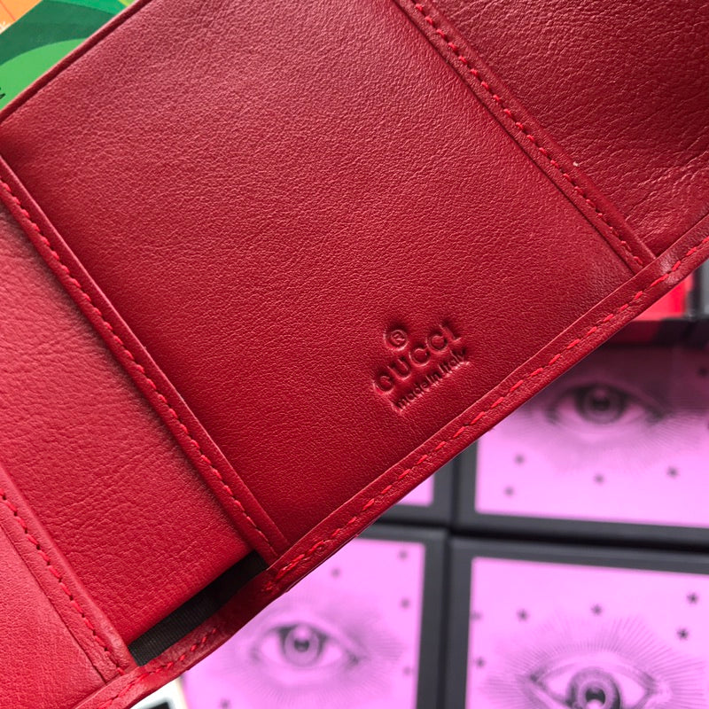 G u c c i wallet