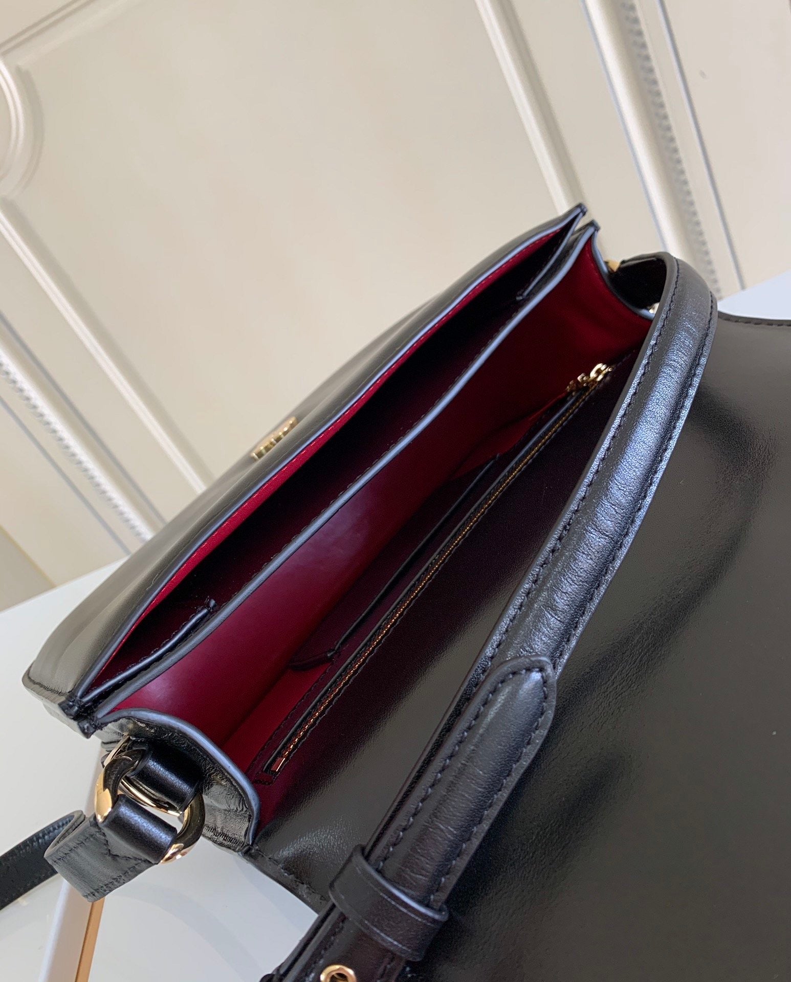 Handbag sun black 23.0 x 15.0 x 8.0 cm
