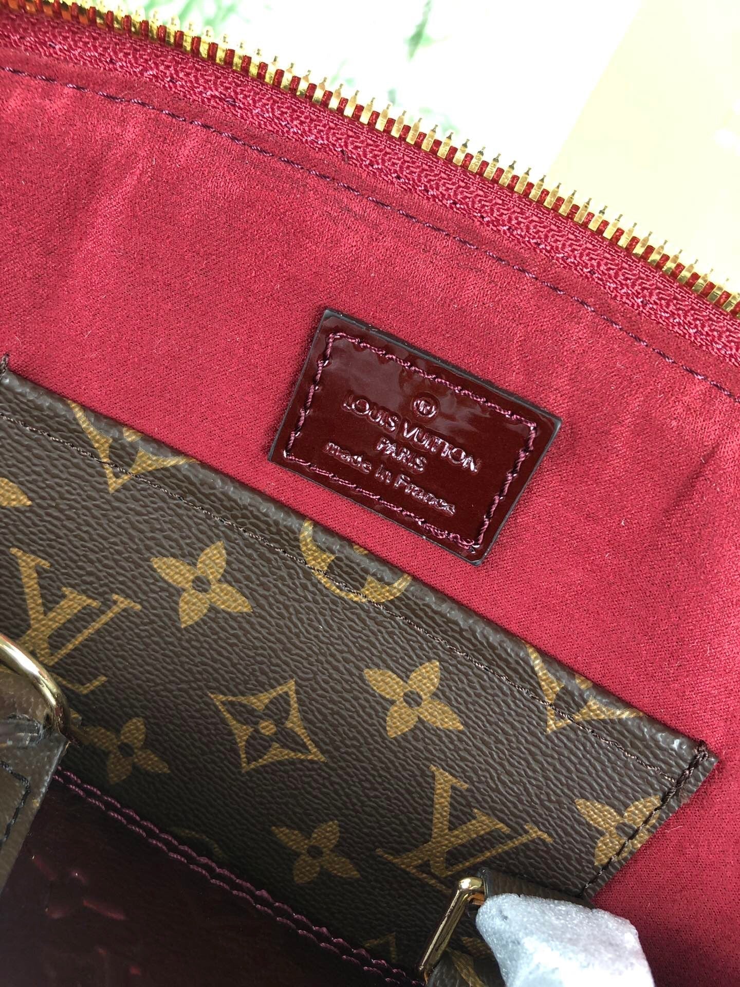 Lv alma bright