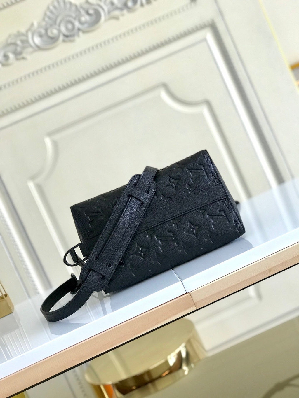 Monogram Empreinte black