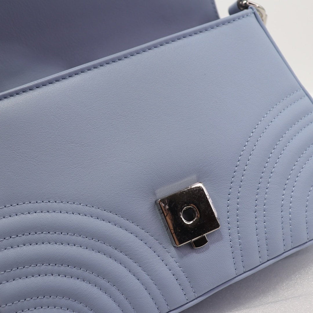 Gucci blue