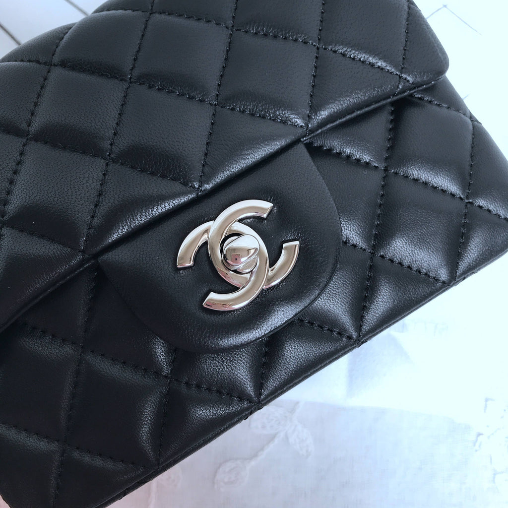 Chanel 17cm 2colors