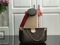 MULTI POCHETTE ACCESSOIRES red