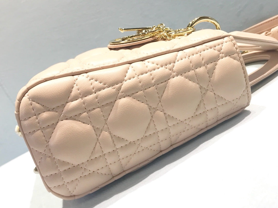 D lady light pink g/s