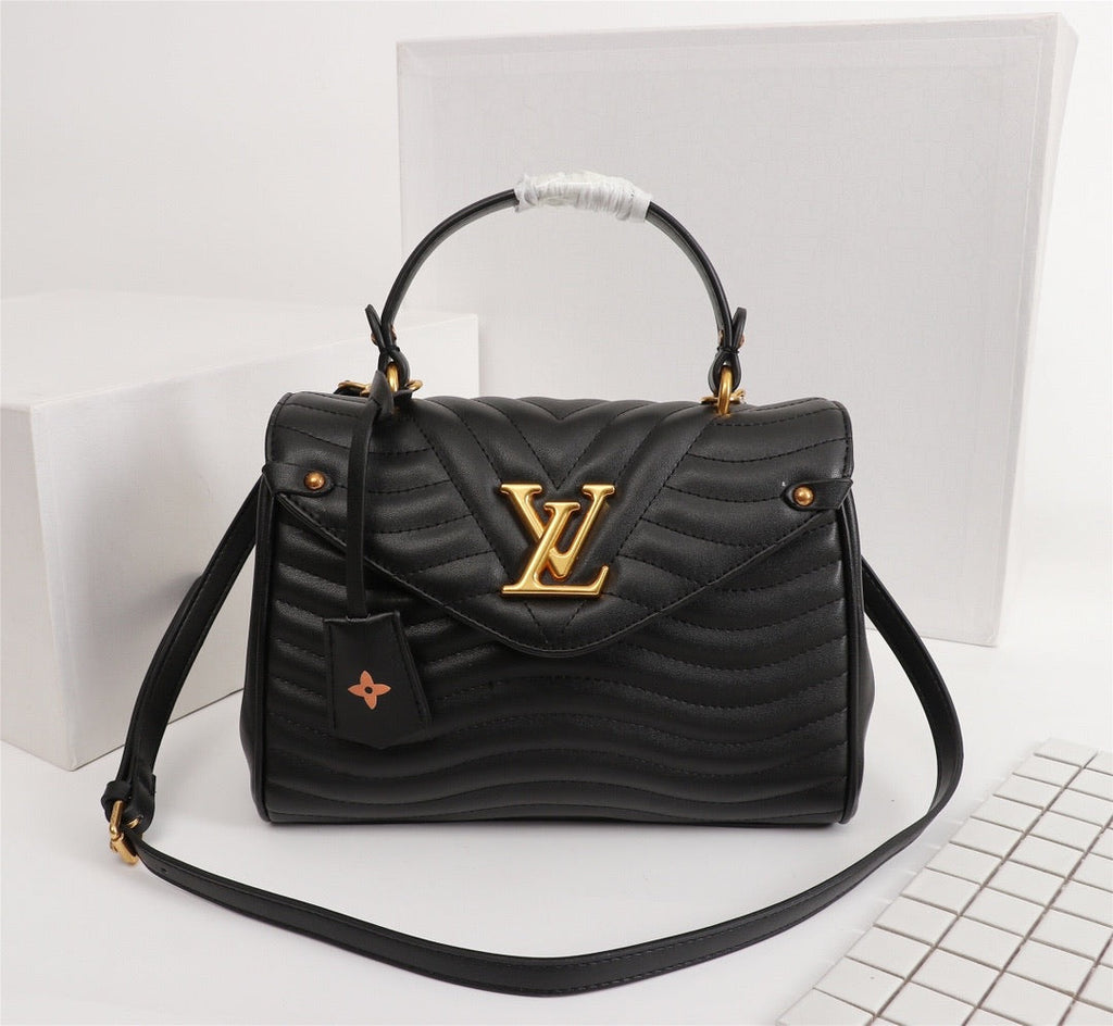 L handbag black