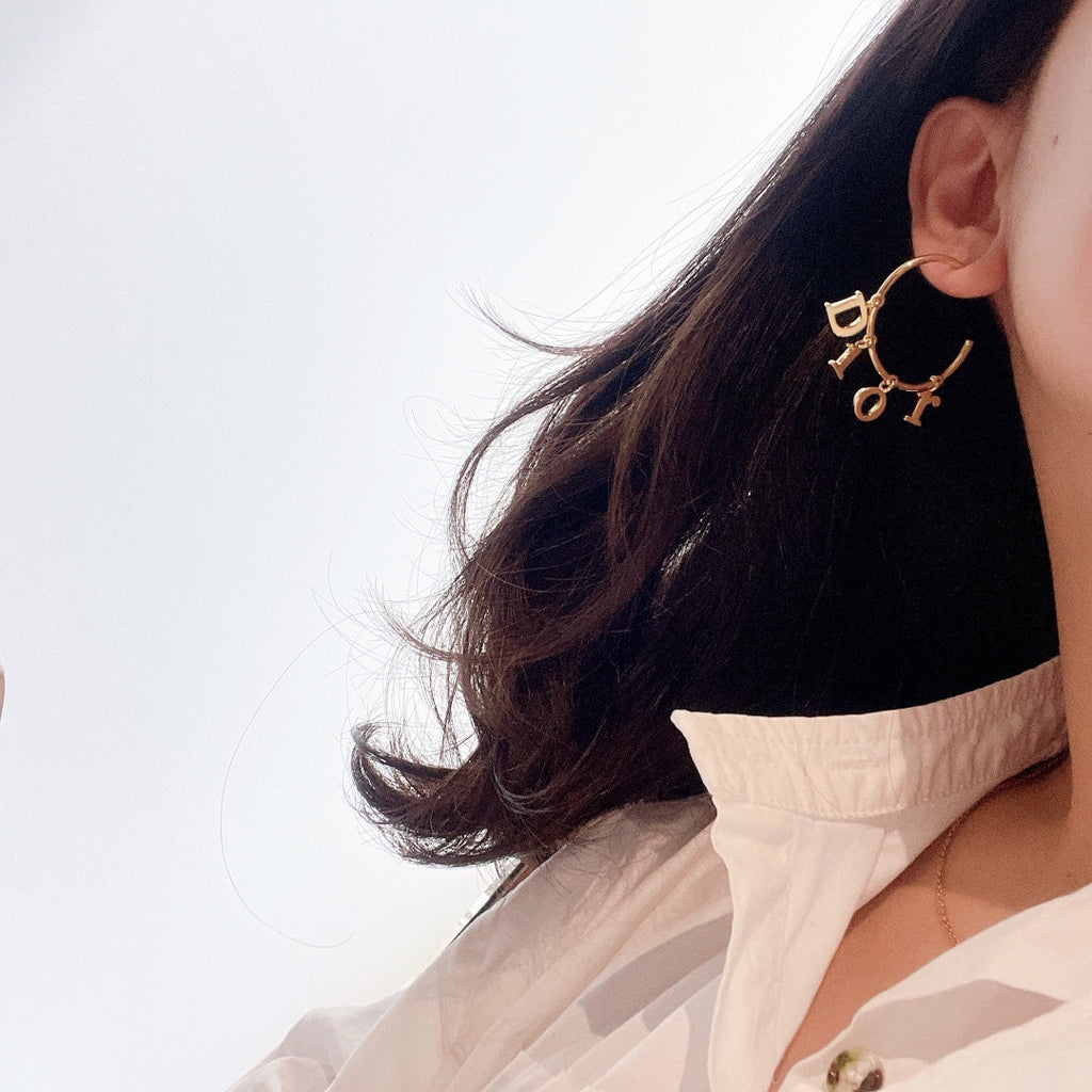 D i o r earrings