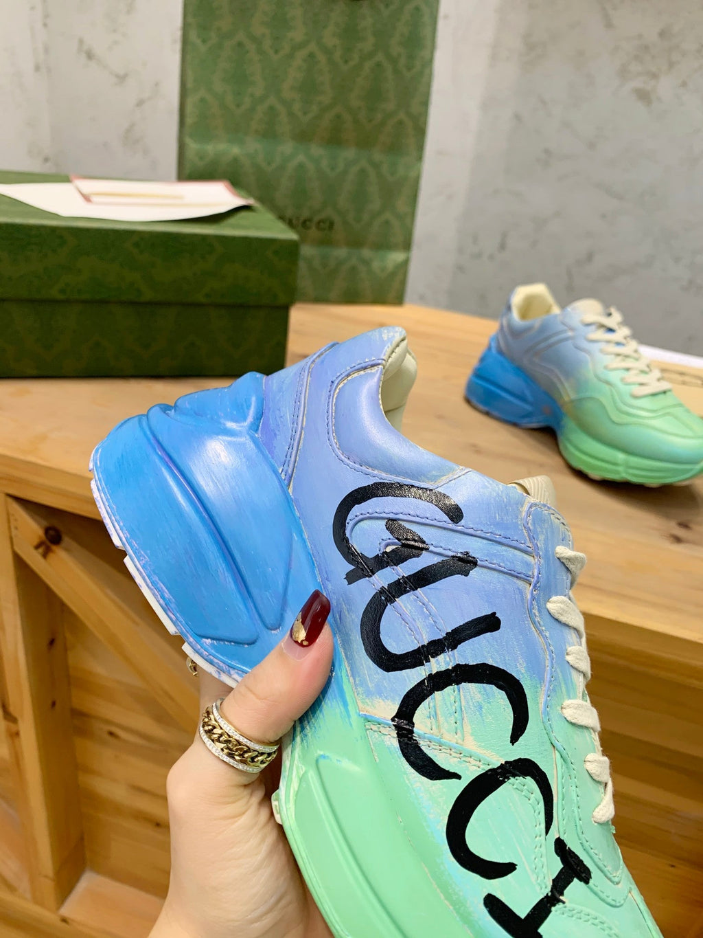 G u c c i new 2021