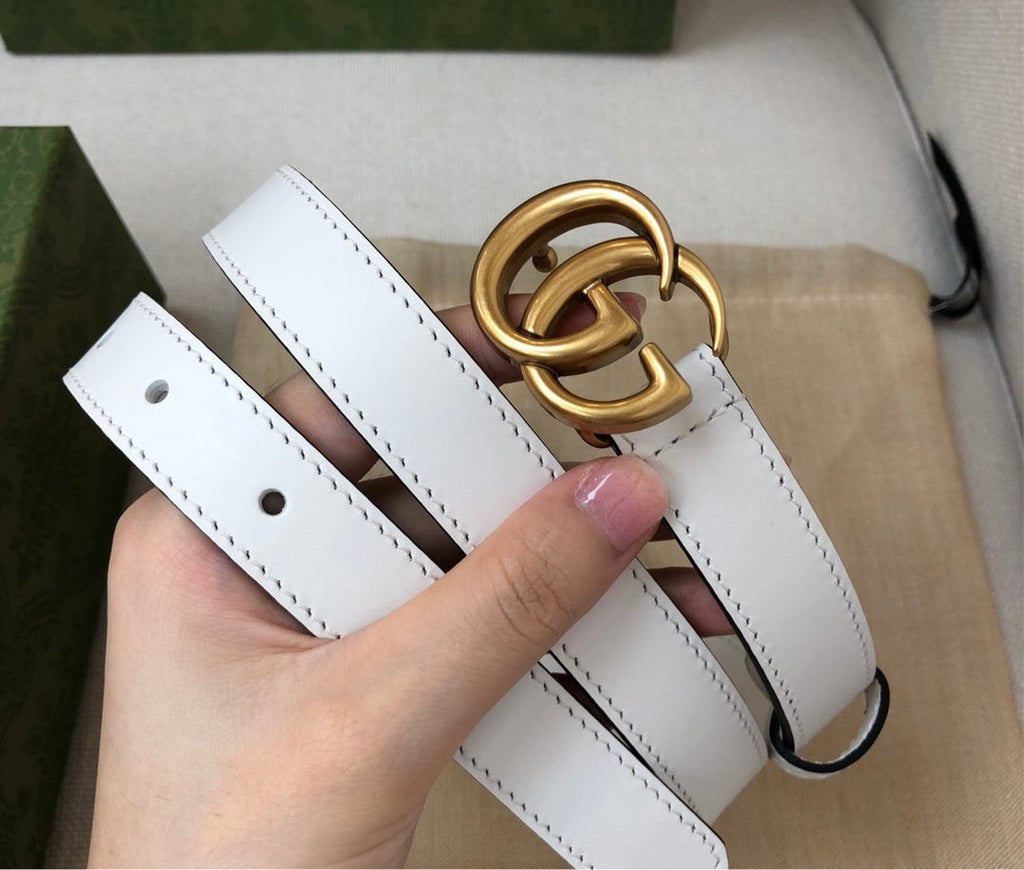 G u c c i white belt 3cm