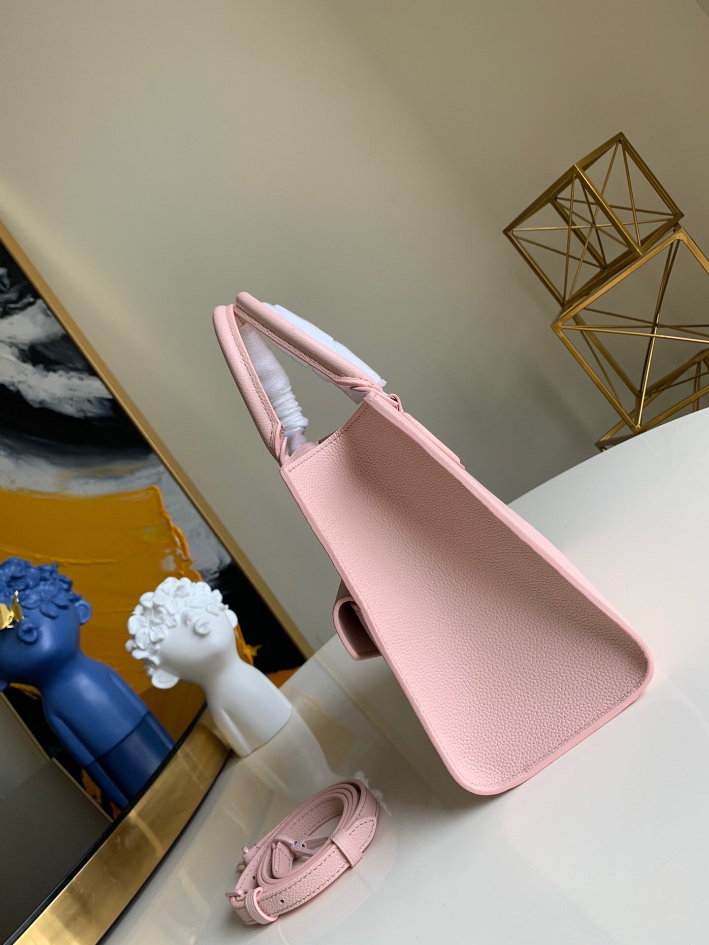 new pink handbag