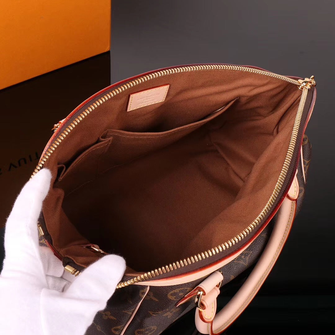 Casual and versatile handbag