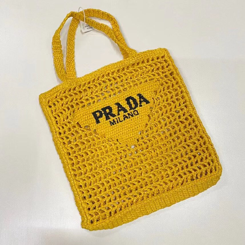 P r a d a beach yellow 38x36x3cm