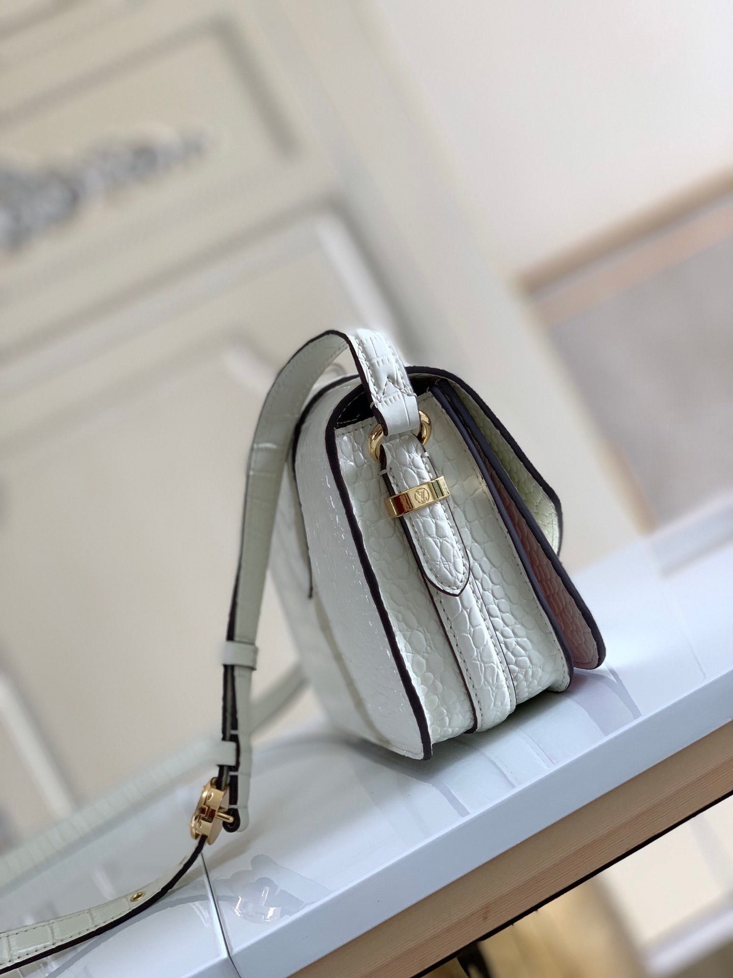 circle accessory white handbag