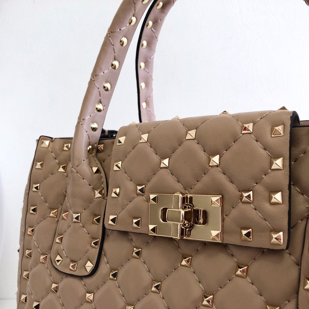 V a l e n t I n o cream 28cm