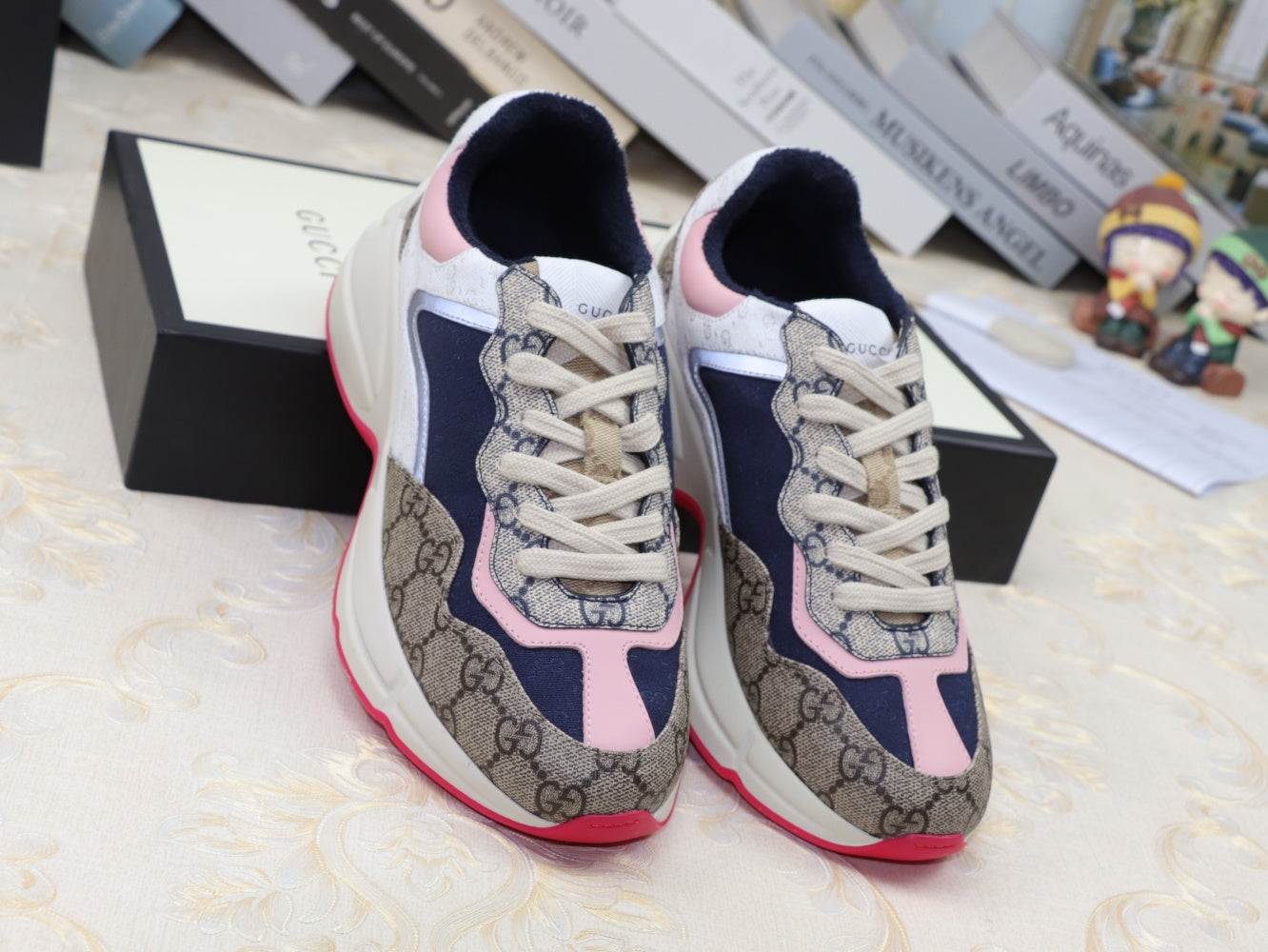 Gucci 3colors