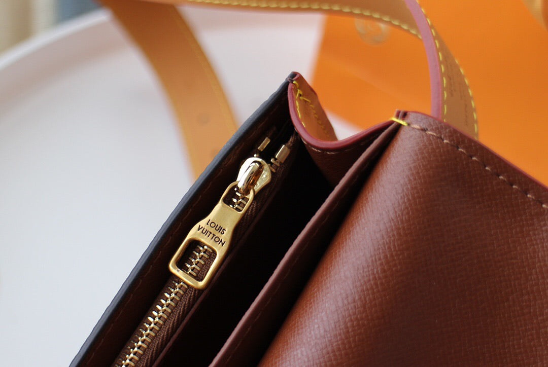 Lv belt bag