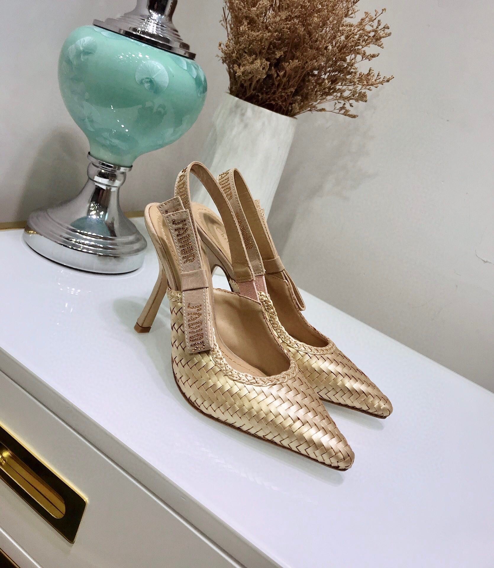 Dior gold