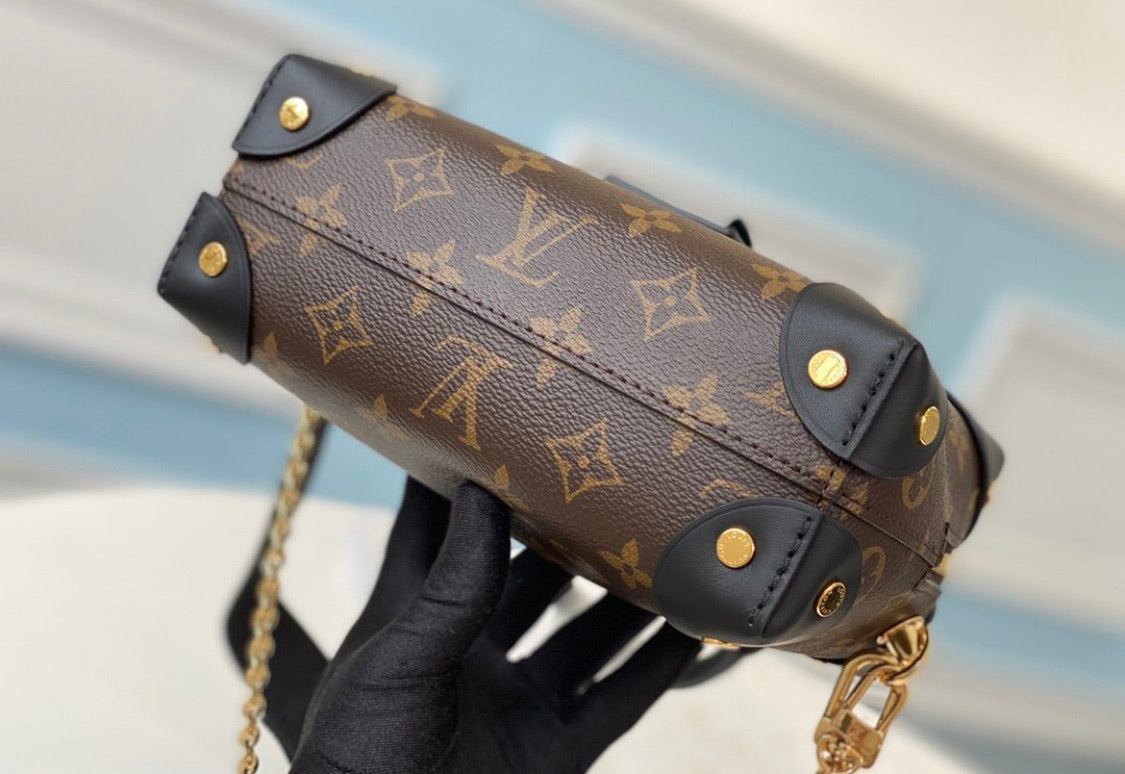 handbag glee