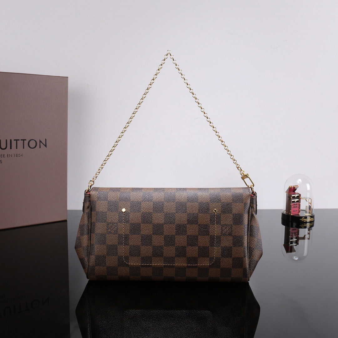 chain handbag monogram