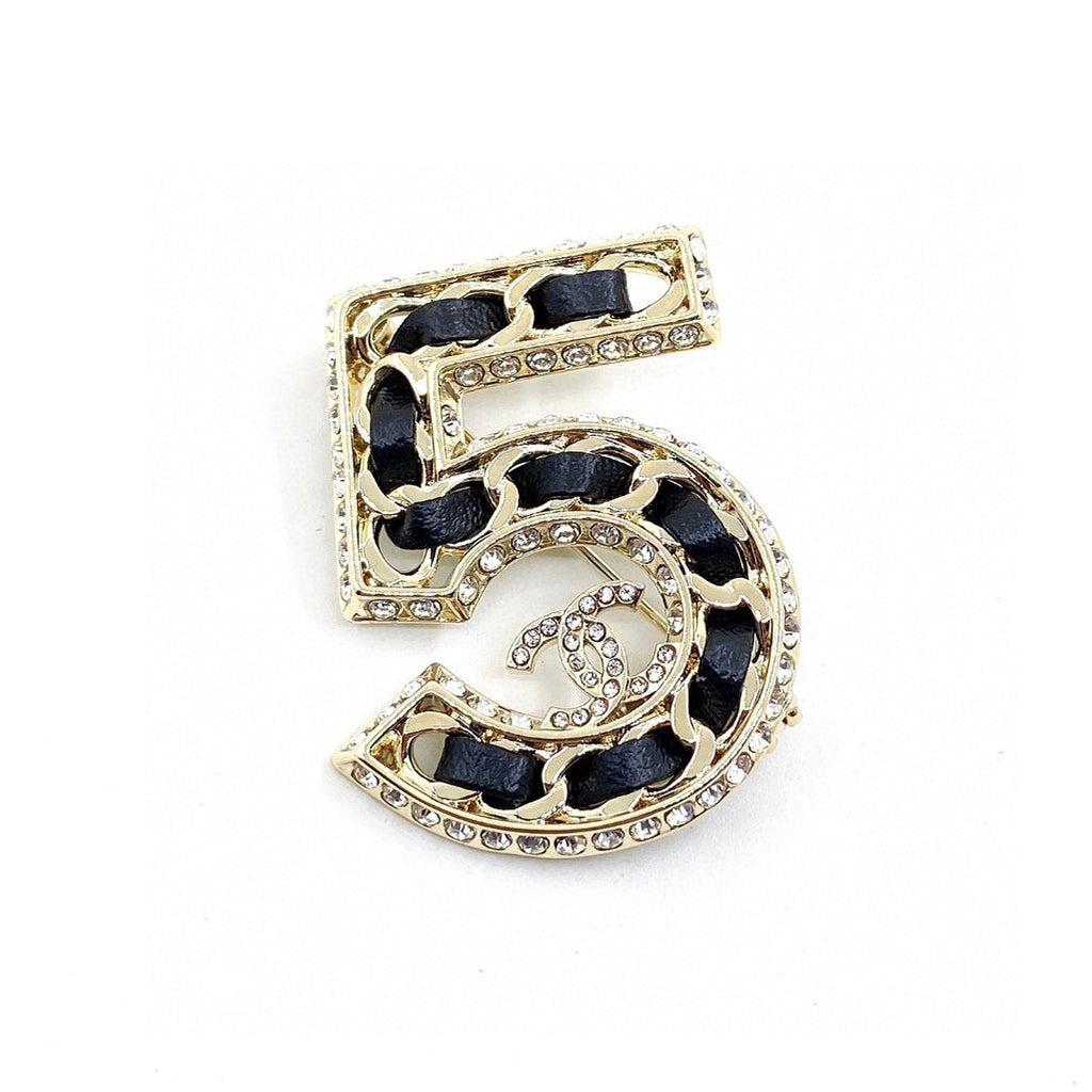 18K CC No.5 Strass Brooch