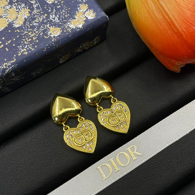 18K CD Double Heart Diamond Earrings