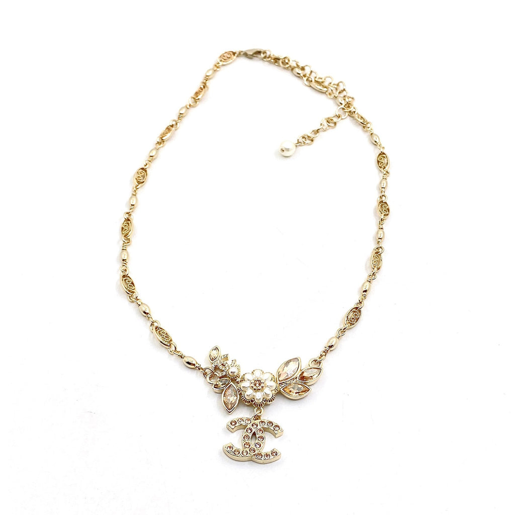 18K CC Flower Pendant Necklace