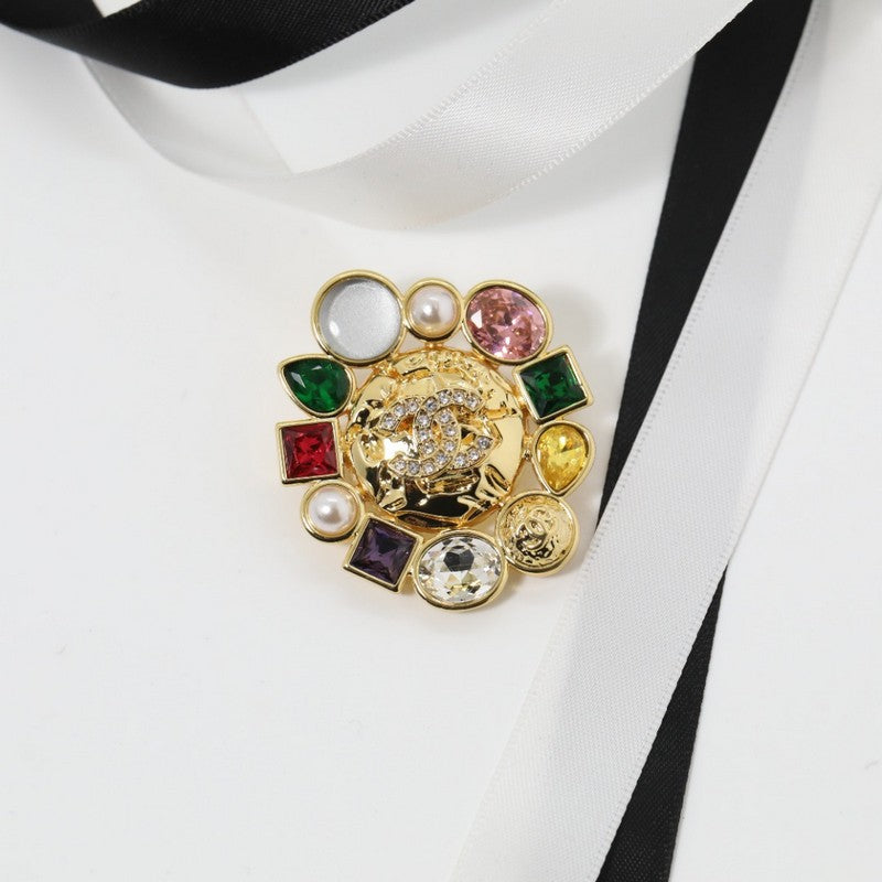 18K CC Color Crystal Flower Brooch