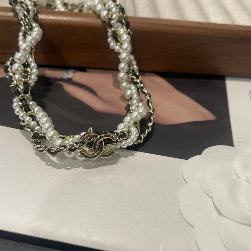 18K CC Pearls Gold Necklace