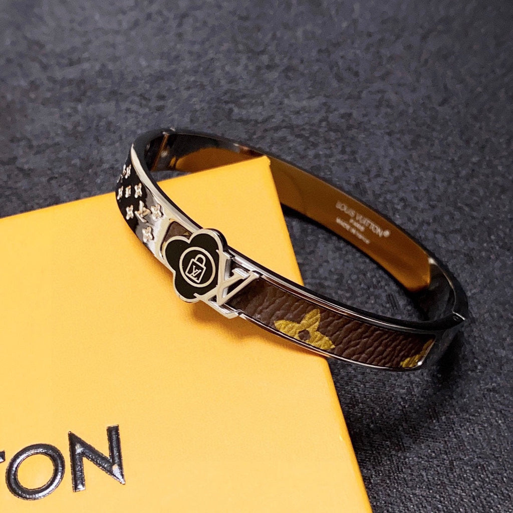 18K Louis Leather Lock Bracelet