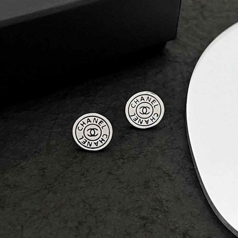 18K CC White Gold Earrings