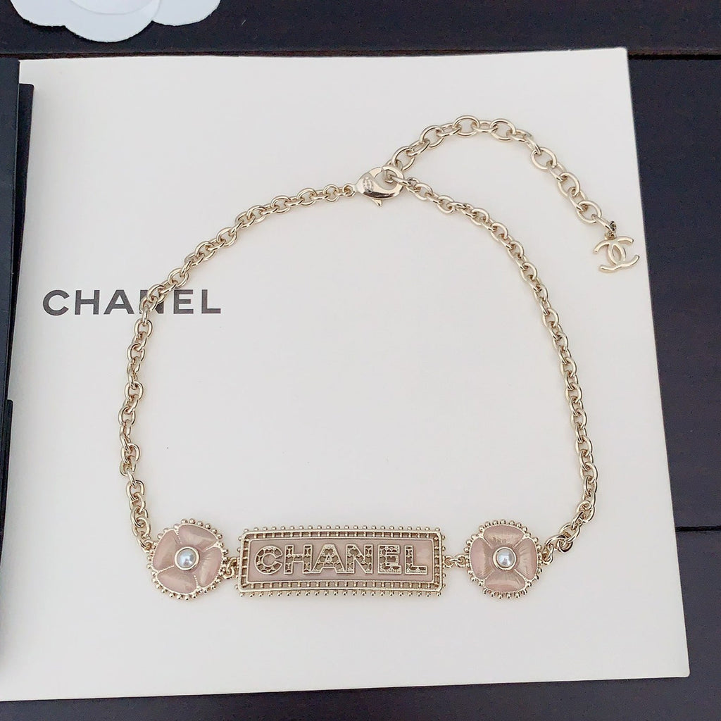 18K CC Resin Diamonds Necklace